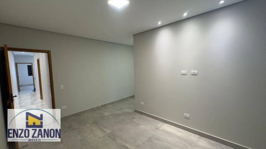 Sobrado à venda com 3 quartos, 179m² - Foto 4