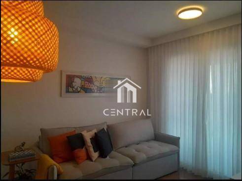 Apartamento à venda com 2 quartos, 67m² - Foto 3