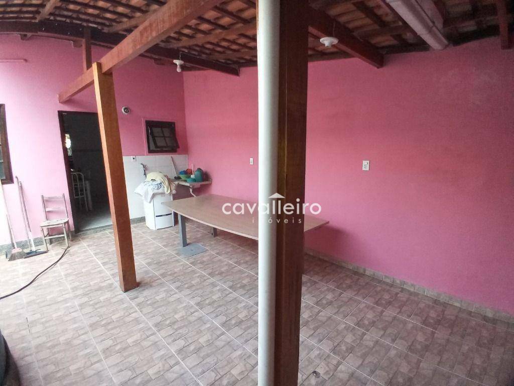 Casa à venda com 4 quartos, 80m² - Foto 12