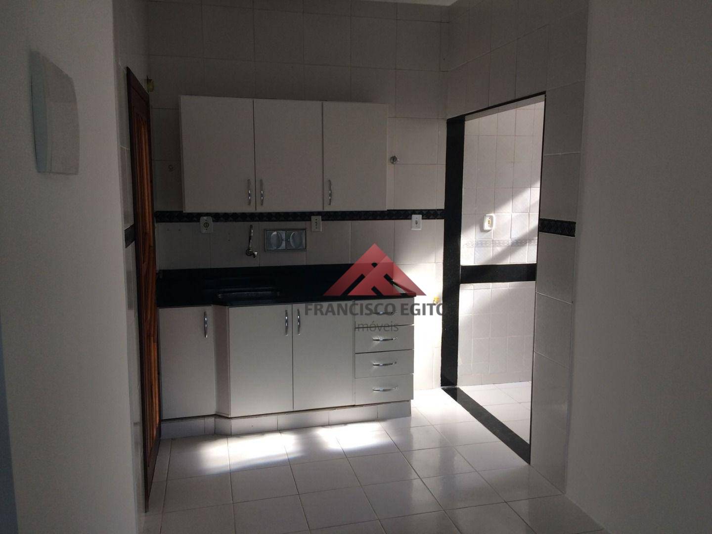 Apartamento à venda com 3 quartos, 90m² - Foto 18