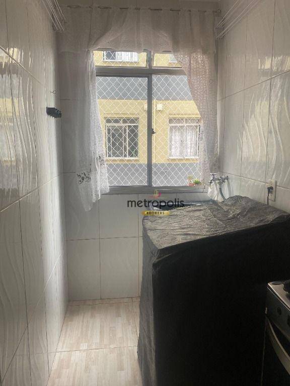 Apartamento à venda com 3 quartos, 49m² - Foto 15