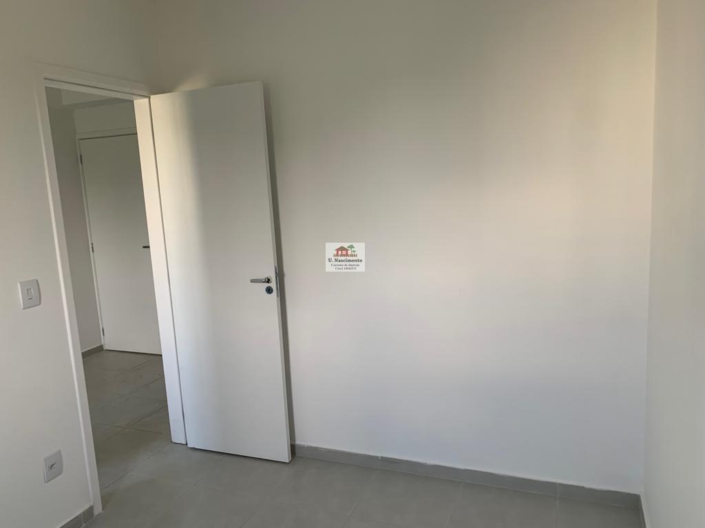 Apartamento à venda com 2 quartos, 40m² - Foto 10