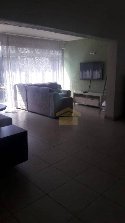 Sobrado à venda com 3 quartos, 350m² - Foto 2