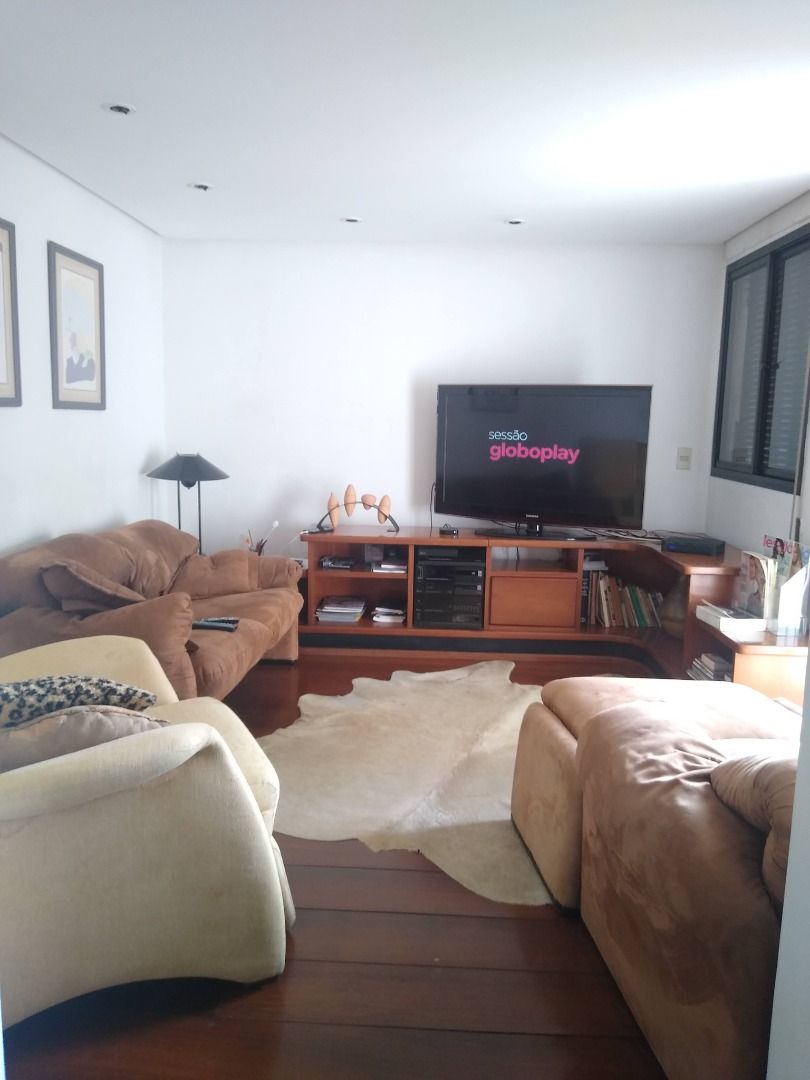 Apartamento à venda com 3 quartos, 211m² - Foto 16