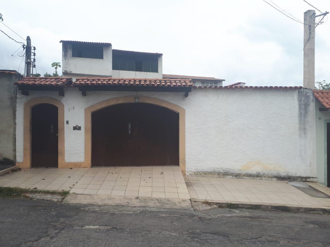 Casa para alugar com 3 quartos, 305m² - Foto 4