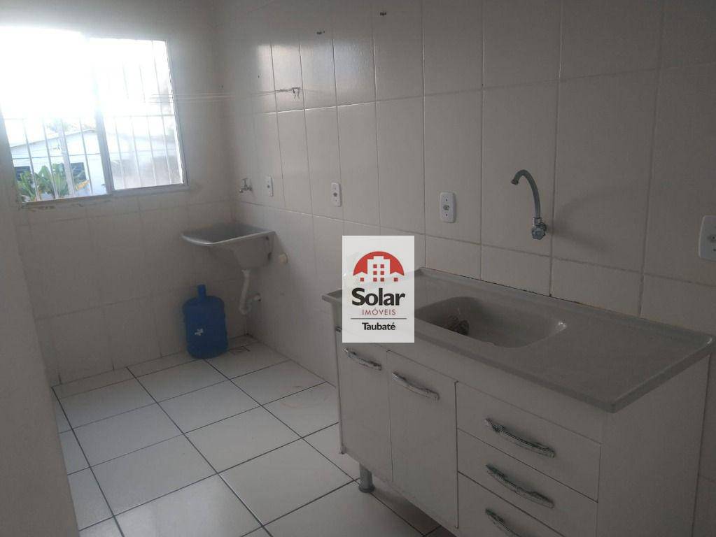 Apartamento à venda com 2 quartos, 62m² - Foto 2