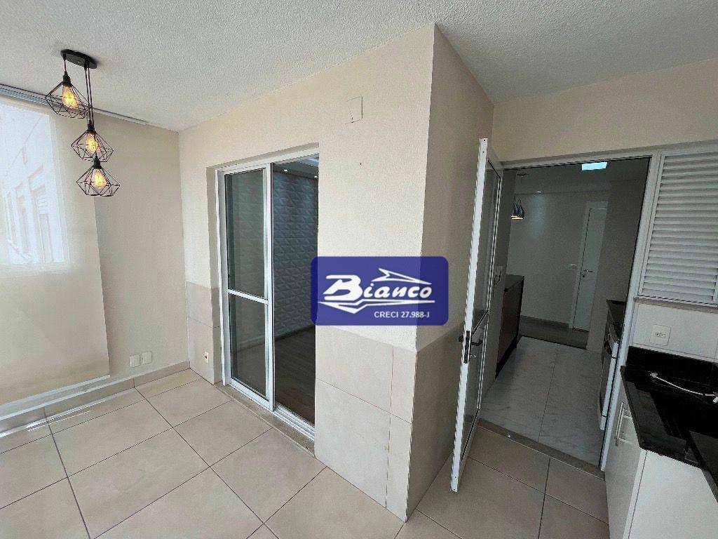 Apartamento à venda com 2 quartos, 61m² - Foto 8