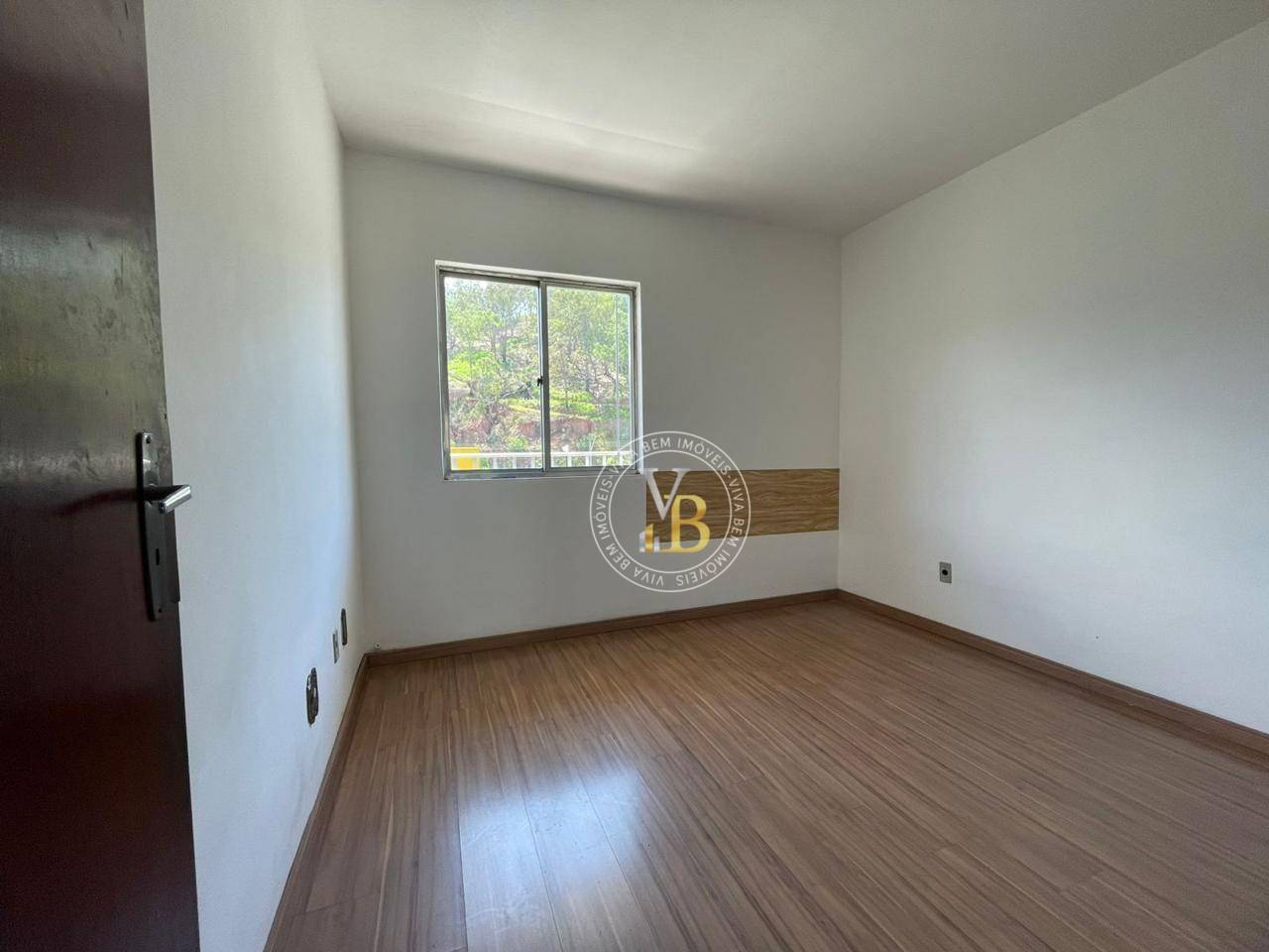 Apartamento à venda com 2 quartos, 60m² - Foto 5