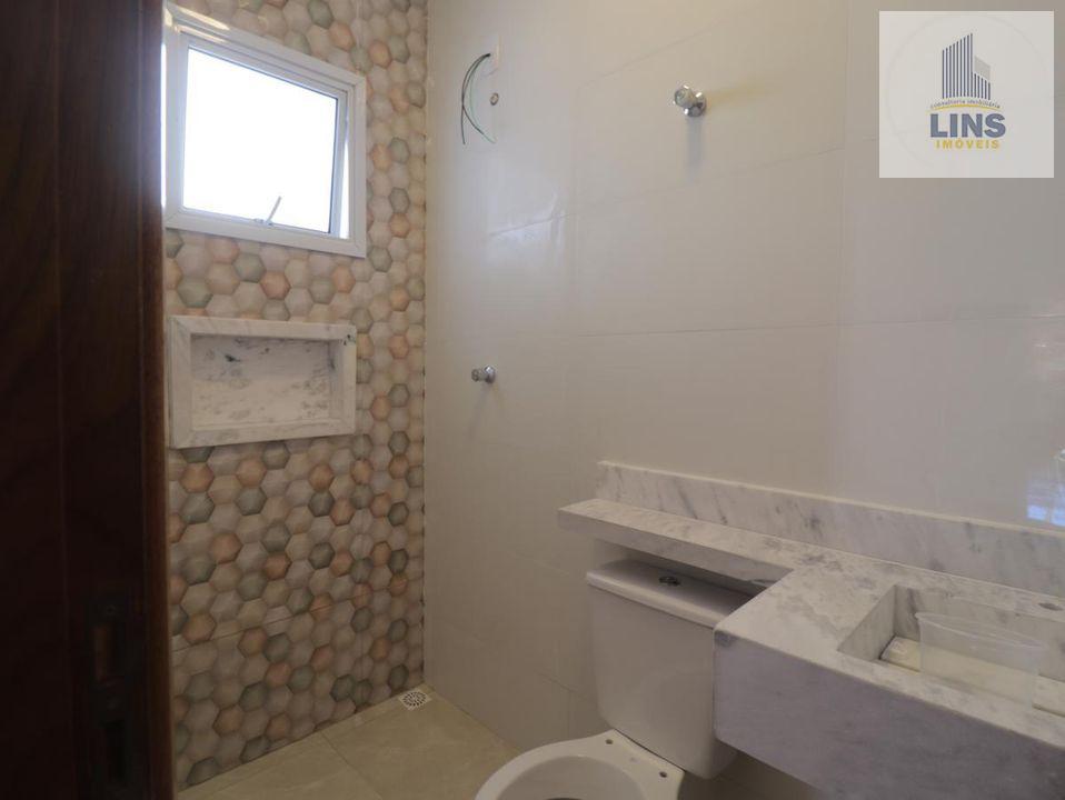 Casa à venda com 2 quartos, 70m² - Foto 19