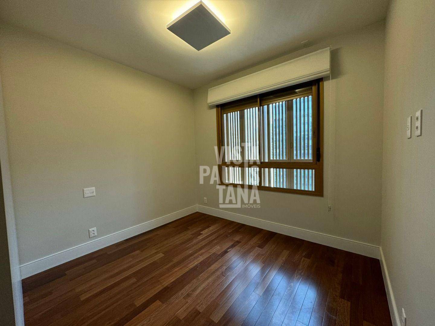 Apartamento para alugar com 3 quartos, 147m² - Foto 27