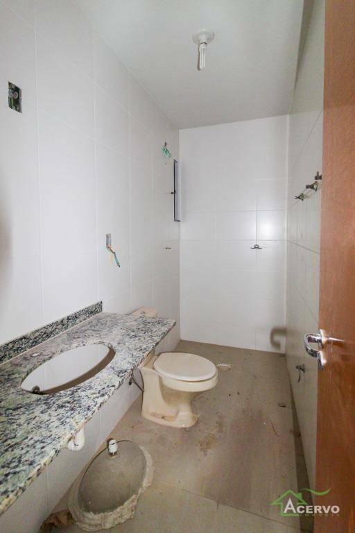 Apartamento à venda com 2 quartos, 71m² - Foto 16