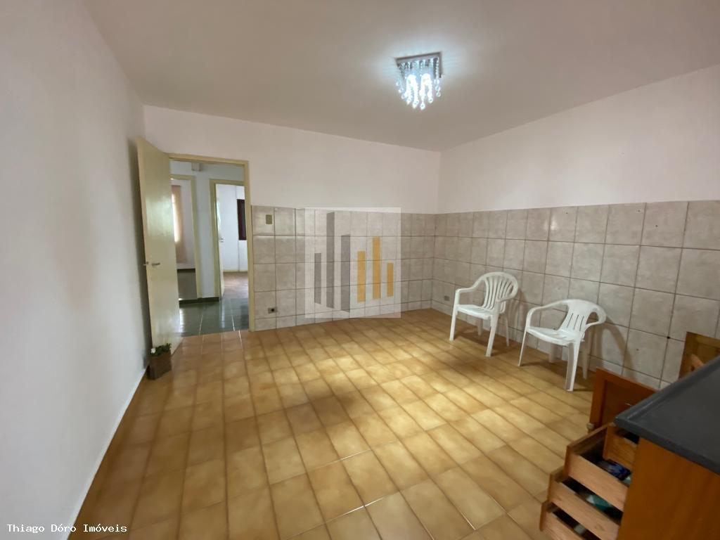 Casa à venda com 2 quartos, 500m² - Foto 28