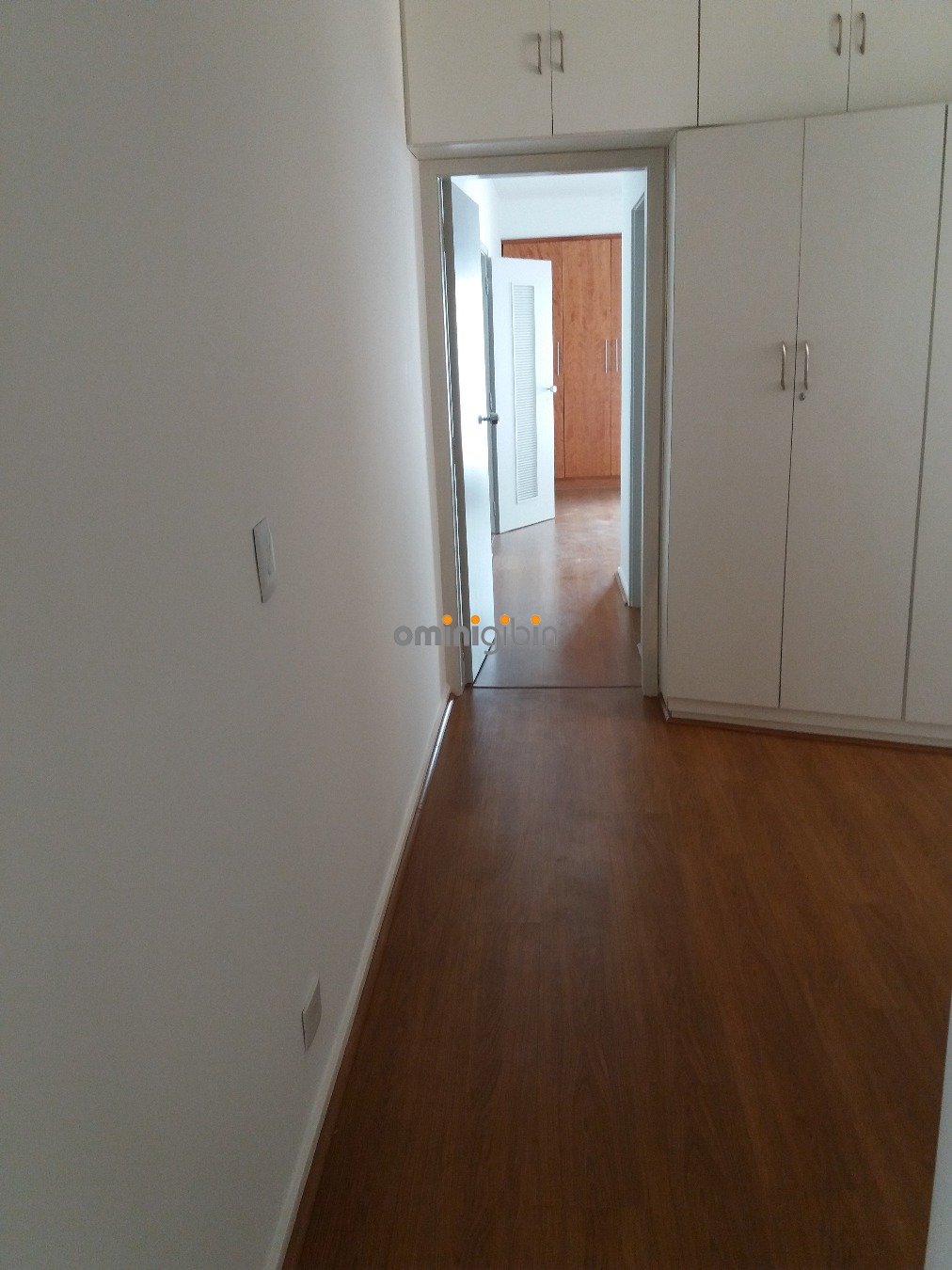 Apartamento à venda e aluguel com 4 quartos, 200m² - Foto 2