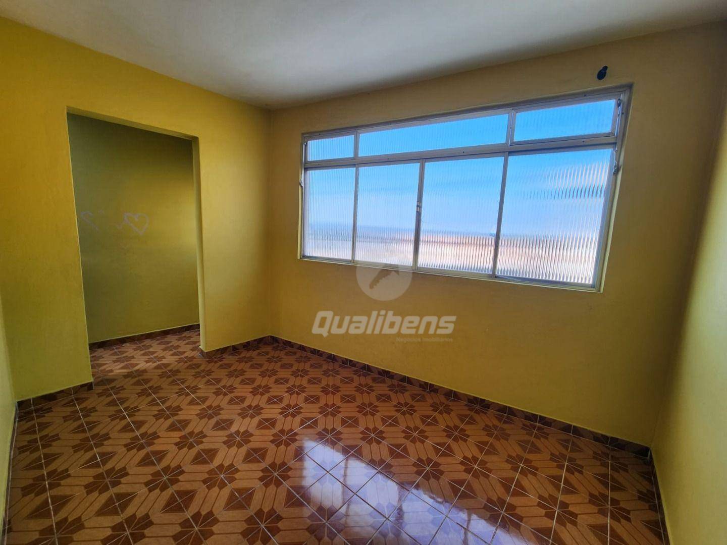 Casa à venda com 2 quartos, 130m² - Foto 4