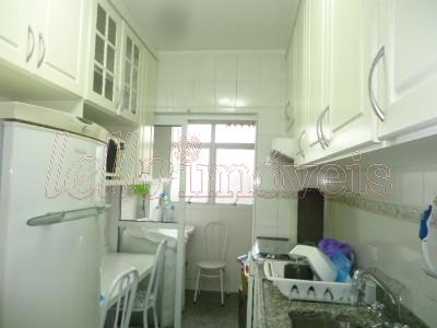 Apartamento para alugar com 2 quartos, 70m² - Foto 10