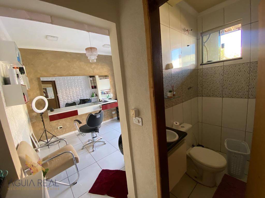 Casa à venda com 4 quartos, 190m² - Foto 19