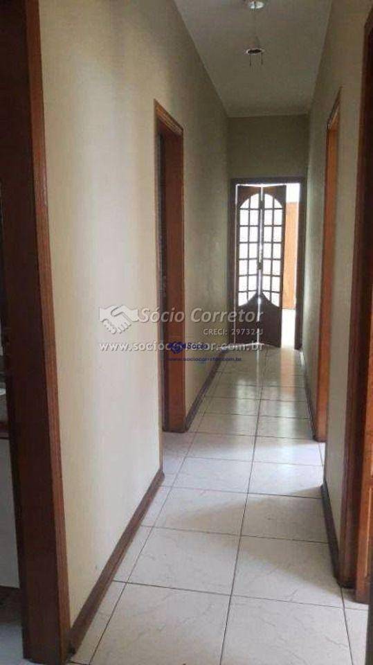 Casa à venda e aluguel com 4 quartos, 350m² - Foto 18