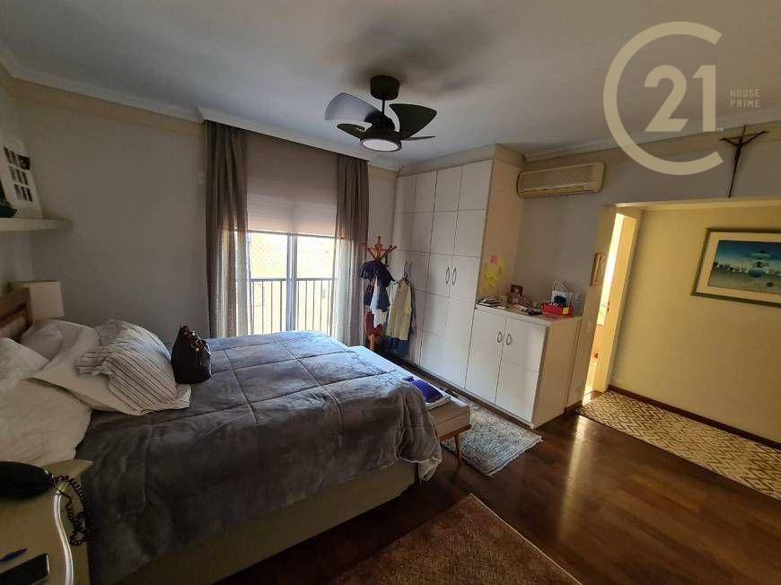 Apartamento à venda com 4 quartos, 225m² - Foto 4