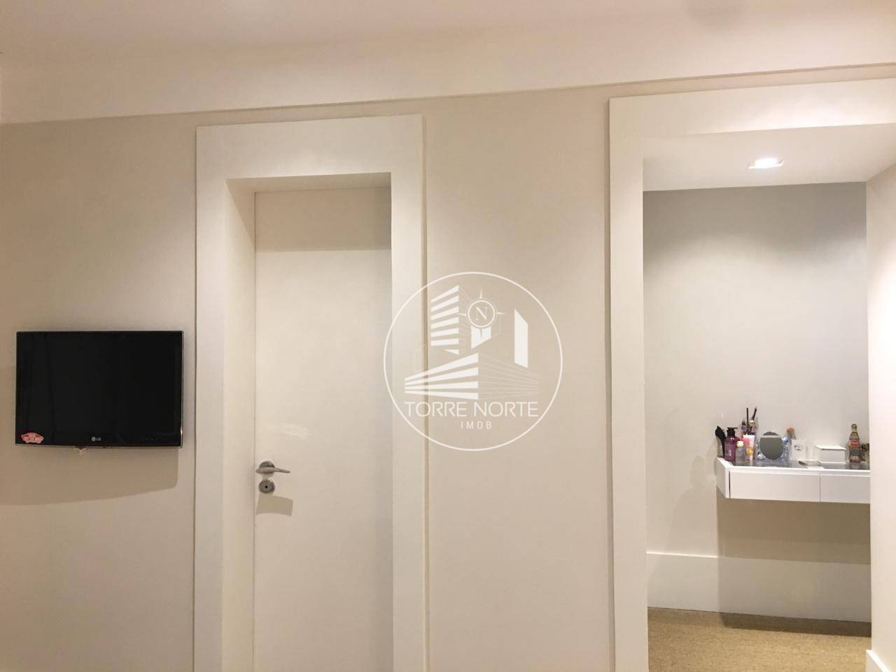 Apartamento à venda com 4 quartos, 207m² - Foto 10