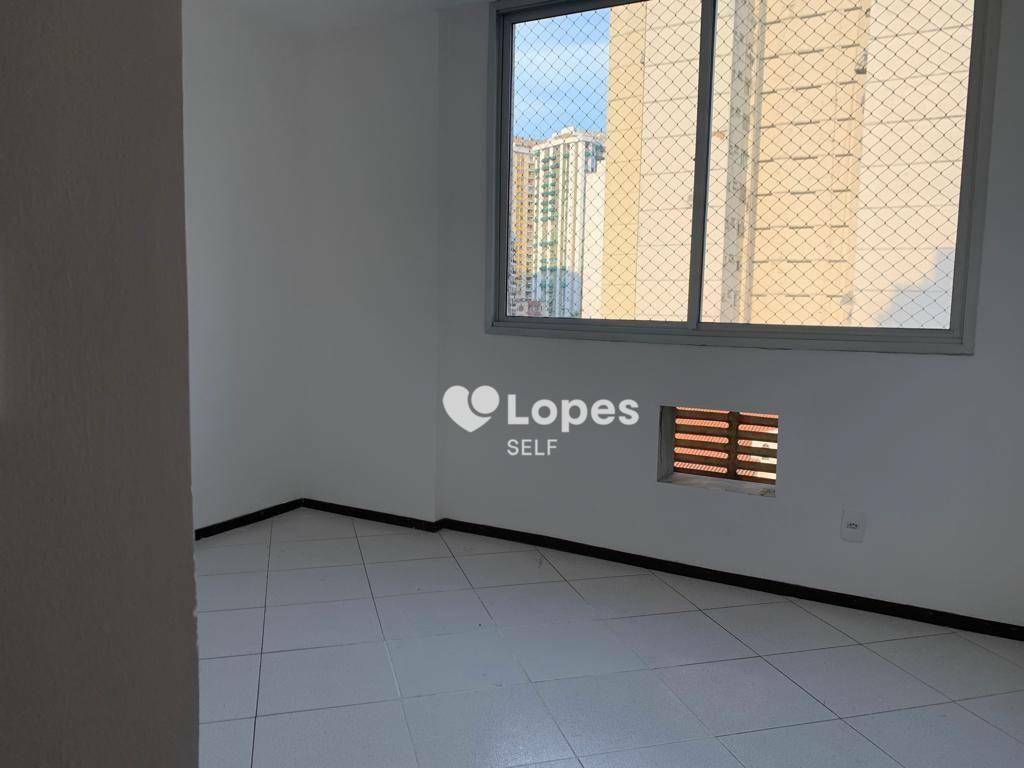 Apartamento à venda com 2 quartos, 85m² - Foto 5