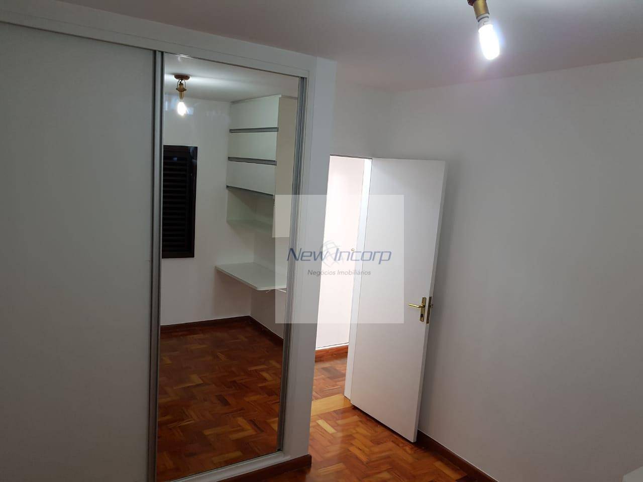 Apartamento à venda com 4 quartos, 152m² - Foto 19