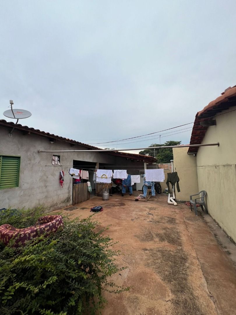 Casa à venda com 3 quartos, 300M2 - Foto 9