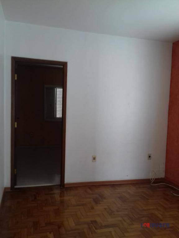 Casa, 2 quartos, 270 m² - Foto 12