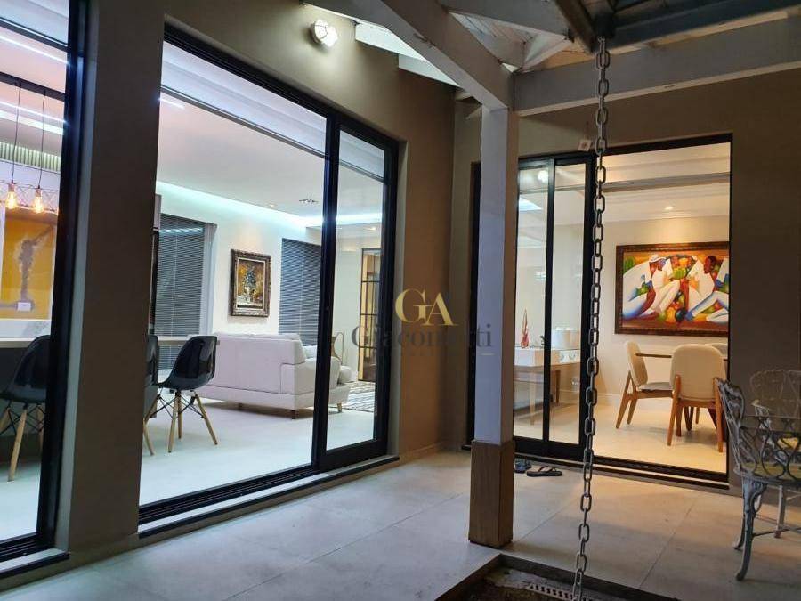 Casa de Condomínio à venda com 4 quartos, 378m² - Foto 11