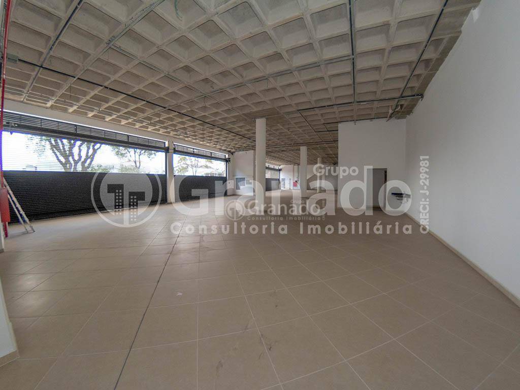 Prédio Inteiro para alugar, 1800m² - Foto 5