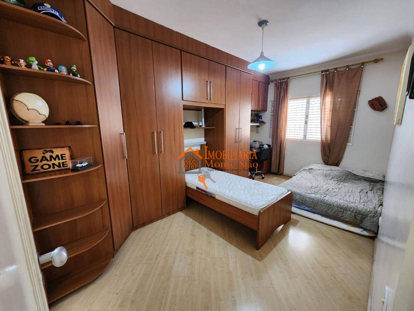 Sobrado à venda com 4 quartos, 512m² - Foto 44