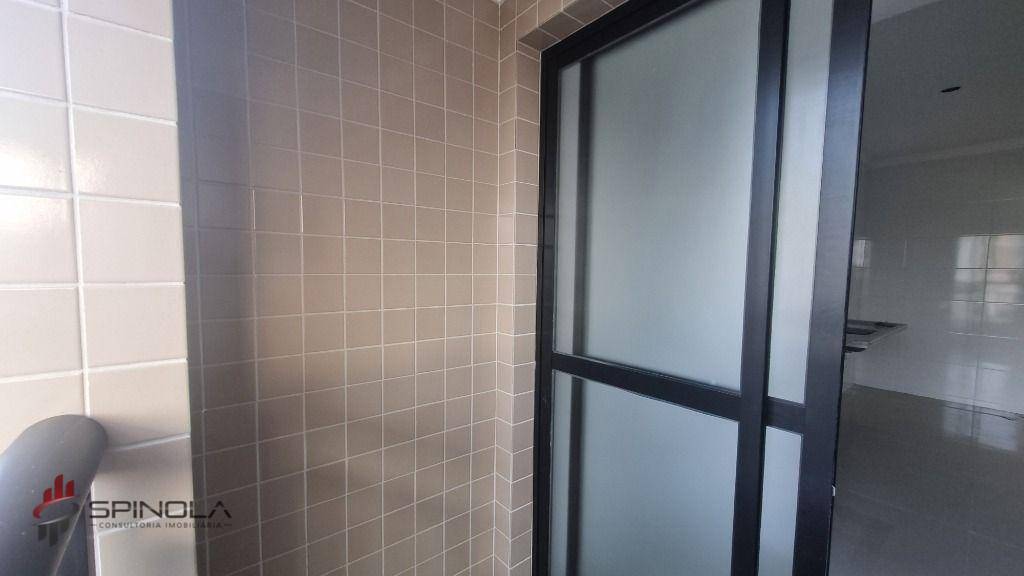 Apartamento à venda com 2 quartos, 67m² - Foto 35