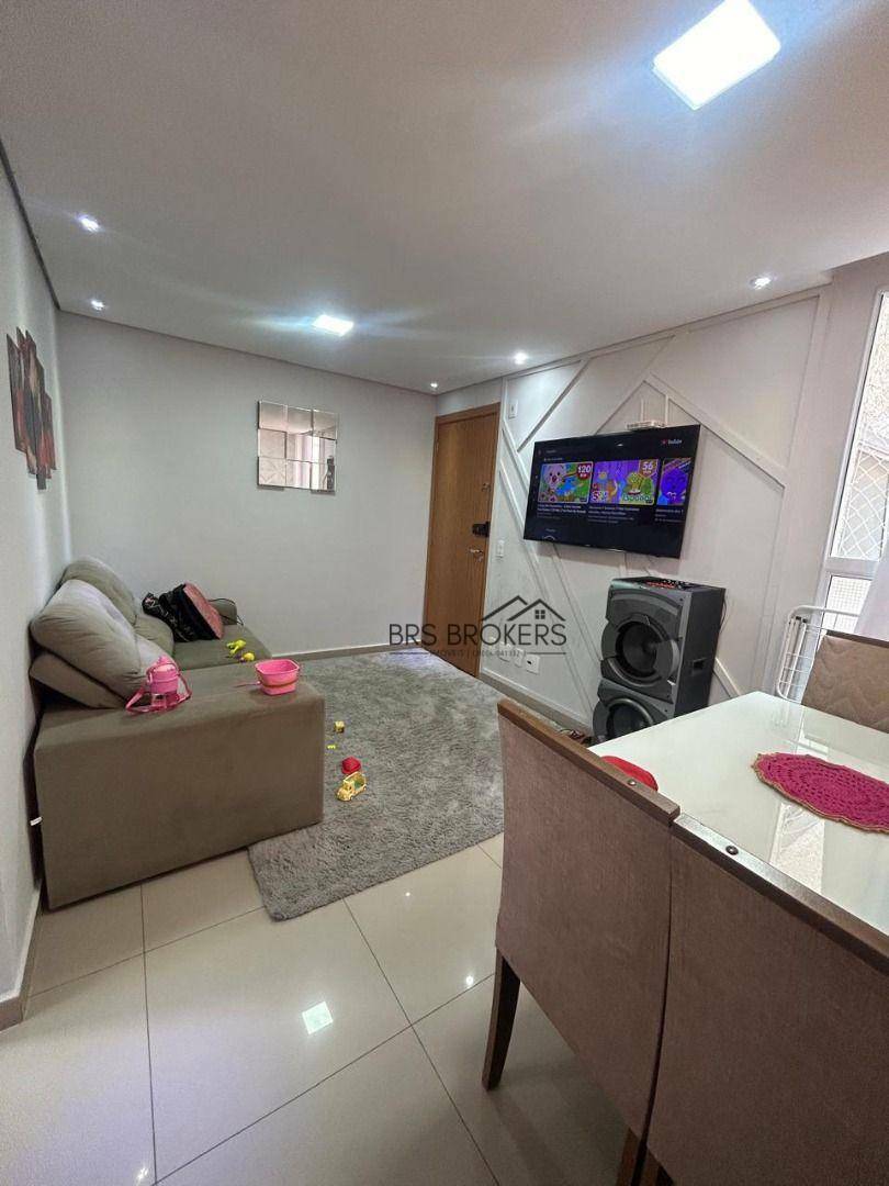 Apartamento à venda com 2 quartos, 38m² - Foto 1