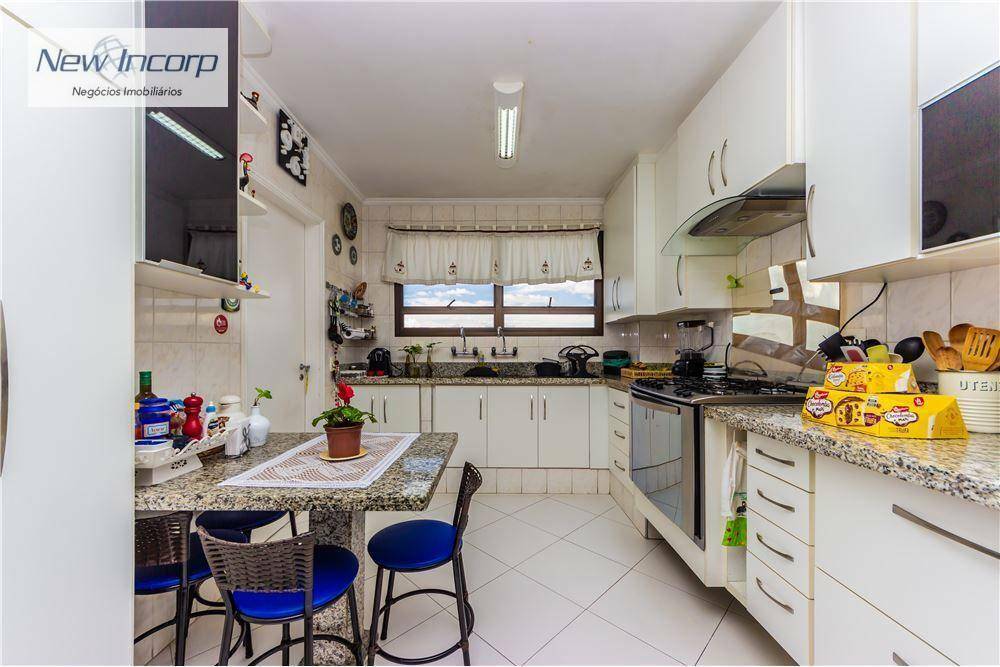 Apartamento à venda com 5 quartos, 218m² - Foto 8