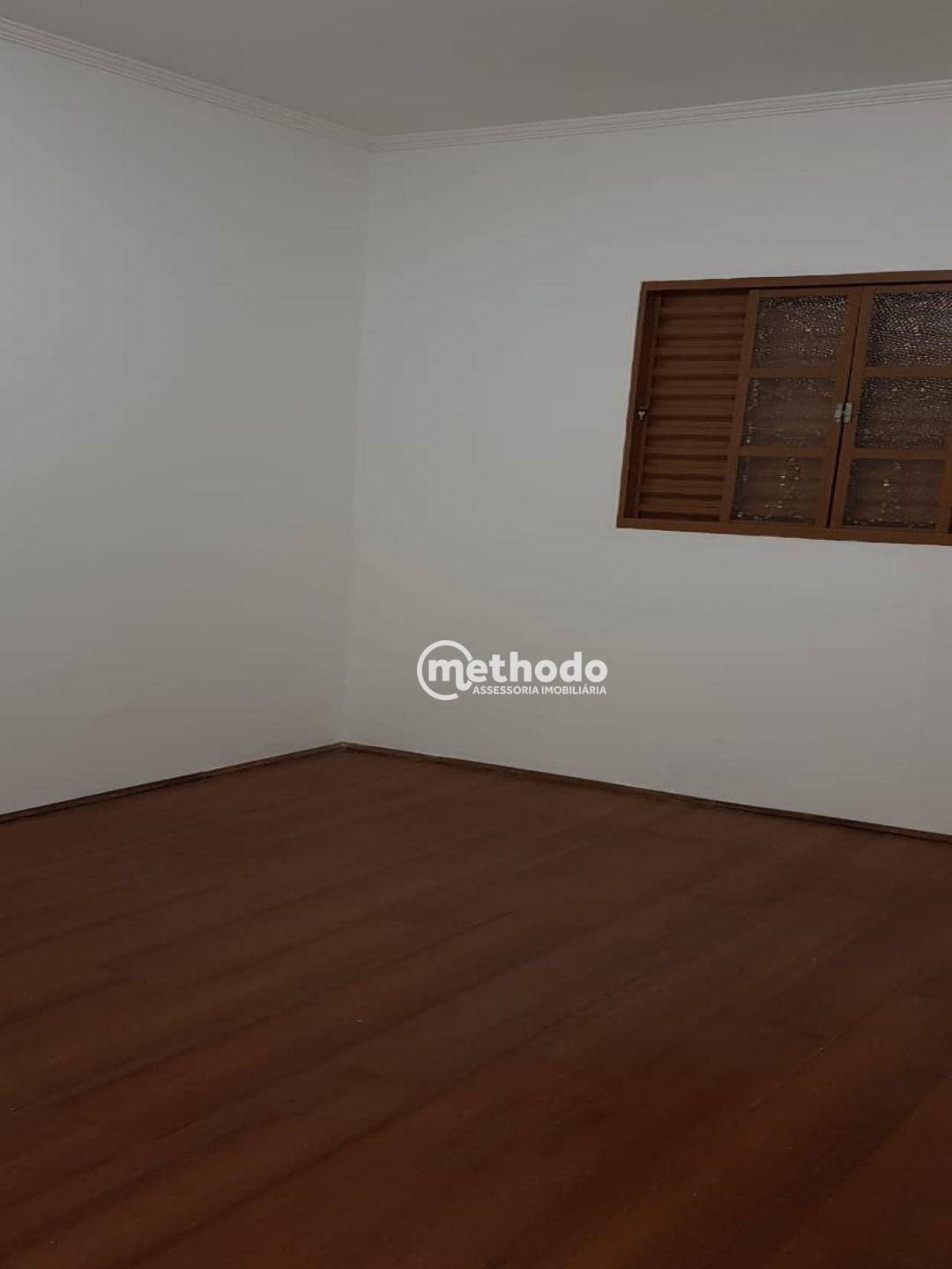 Casa à venda com 3 quartos, 280m² - Foto 15