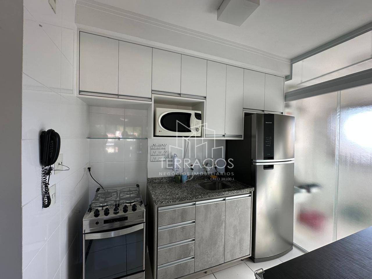 Apartamento para alugar com 3 quartos, 87m² - Foto 5