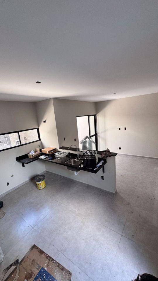 Casa, 2 quartos, 99 m² - Foto 1