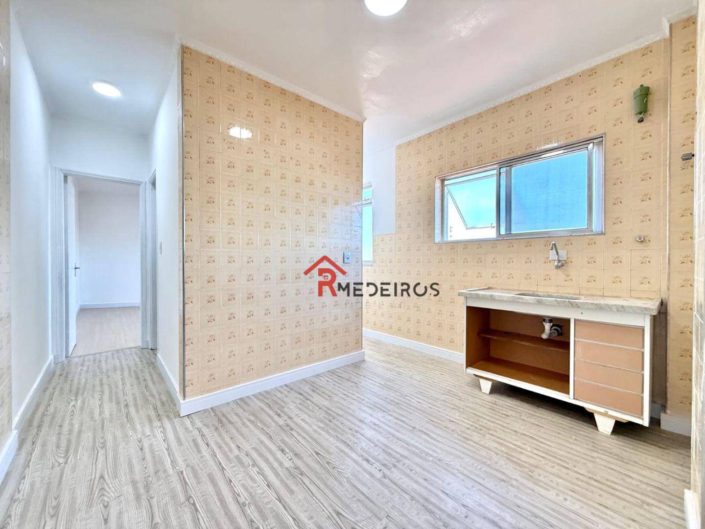 Apartamento à venda com 1 quarto, 43m² - Foto 4