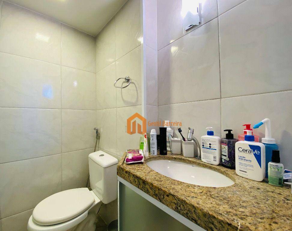 Apartamento à venda com 2 quartos, 57m² - Foto 15