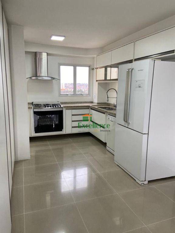 Apartamento à venda com 3 quartos, 128m² - Foto 17