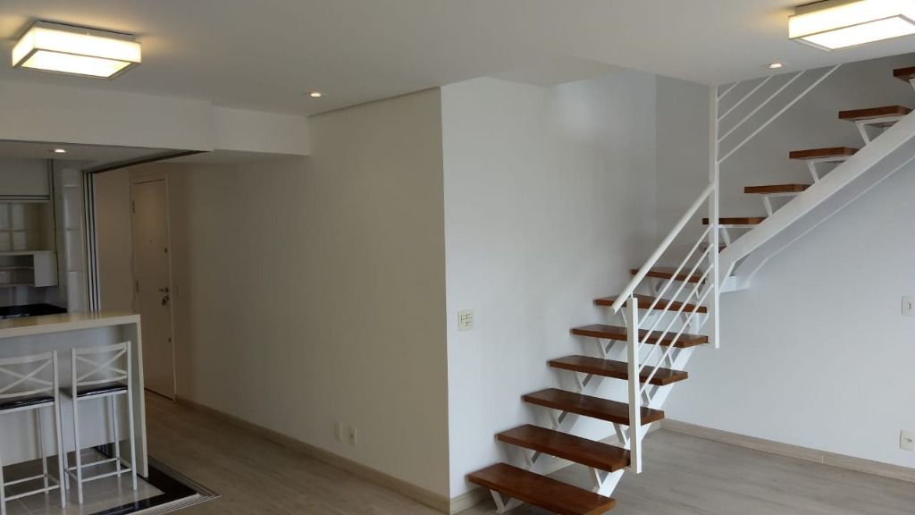 Apartamento à venda com 2 quartos, 85m² - Foto 3