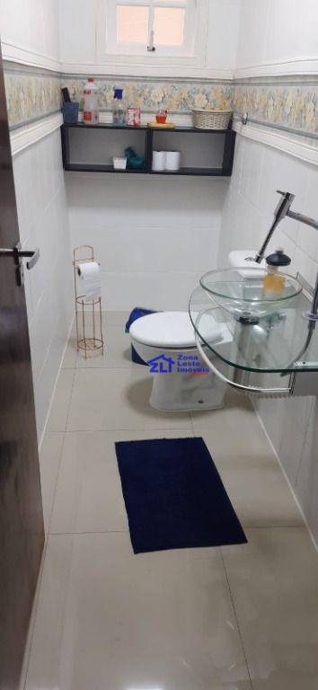 Sobrado à venda com 3 quartos, 190m² - Foto 47