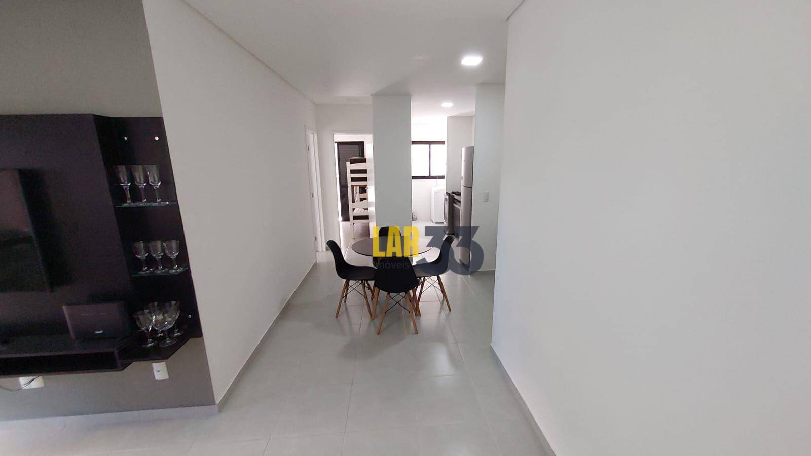 Apartamento à venda com 2 quartos, 80m² - Foto 20