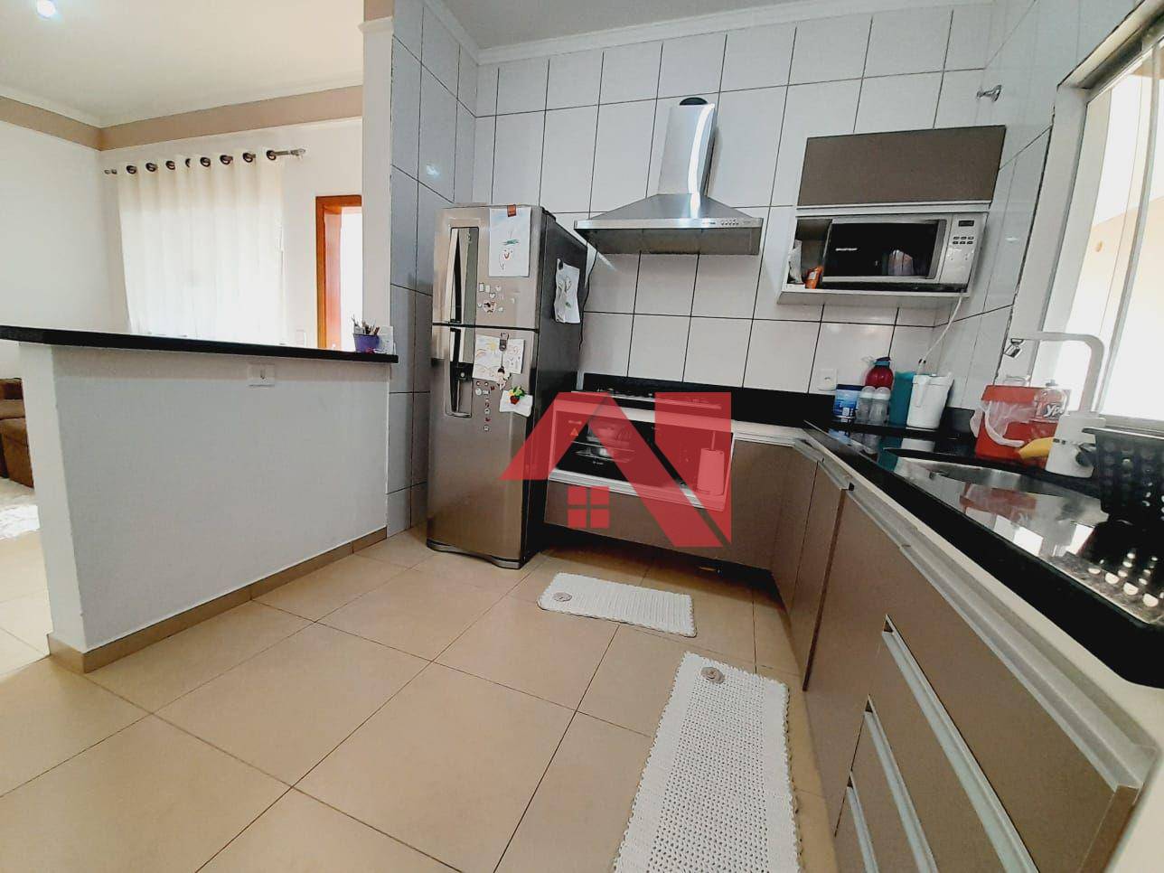 Casa à venda com 2 quartos, 130m² - Foto 14