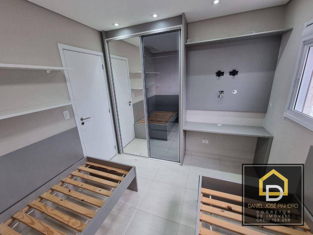 Apartamento à venda com 4 quartos, 213m² - Foto 24