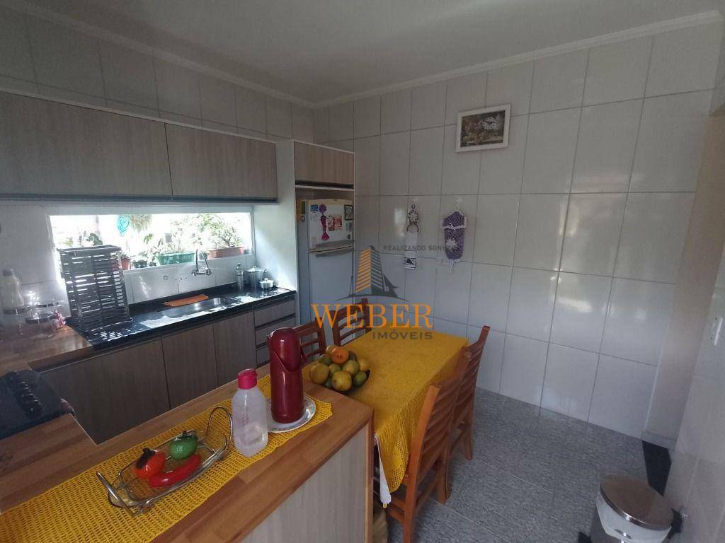 Sobrado à venda com 2 quartos, 125m² - Foto 7