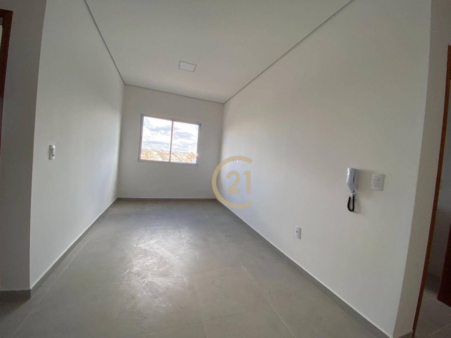 Apartamento para alugar com 2 quartos, 48m² - Foto 3