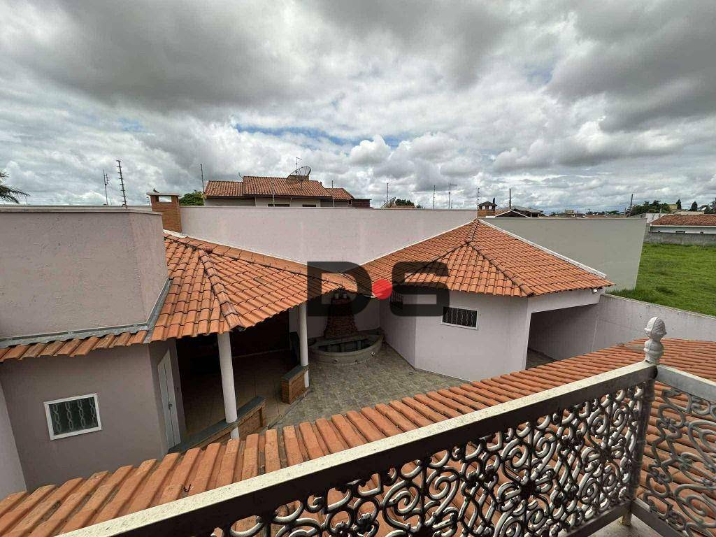 Sobrado à venda com 3 quartos, 254m² - Foto 11