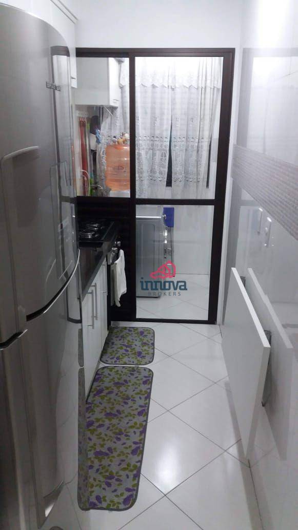 Apartamento à venda com 2 quartos, 48m² - Foto 14