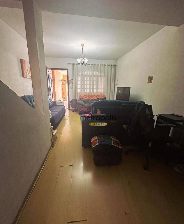 Sobrado à venda com 2 quartos, 100m² - Foto 1