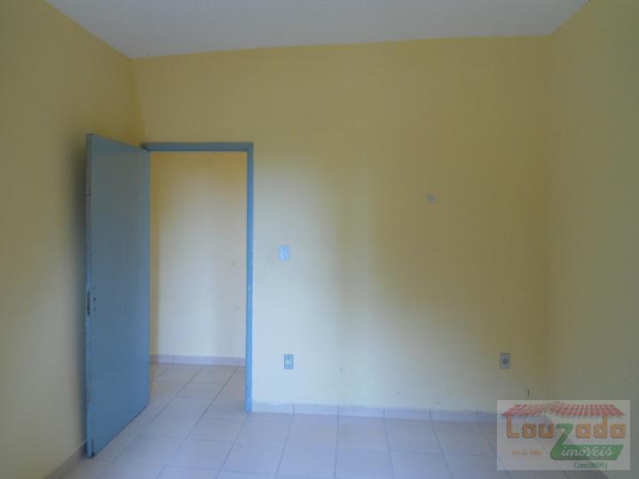 Casa à venda com 2 quartos, 180m² - Foto 6